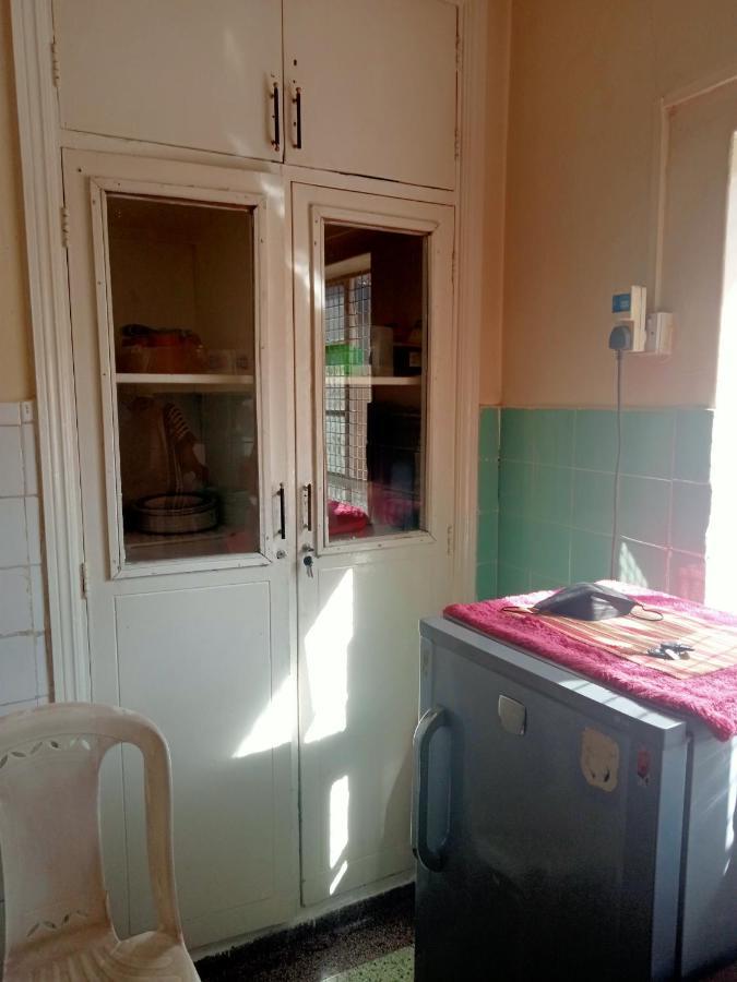 Pinkroses Gardens Hostel 나이로비 외부 사진