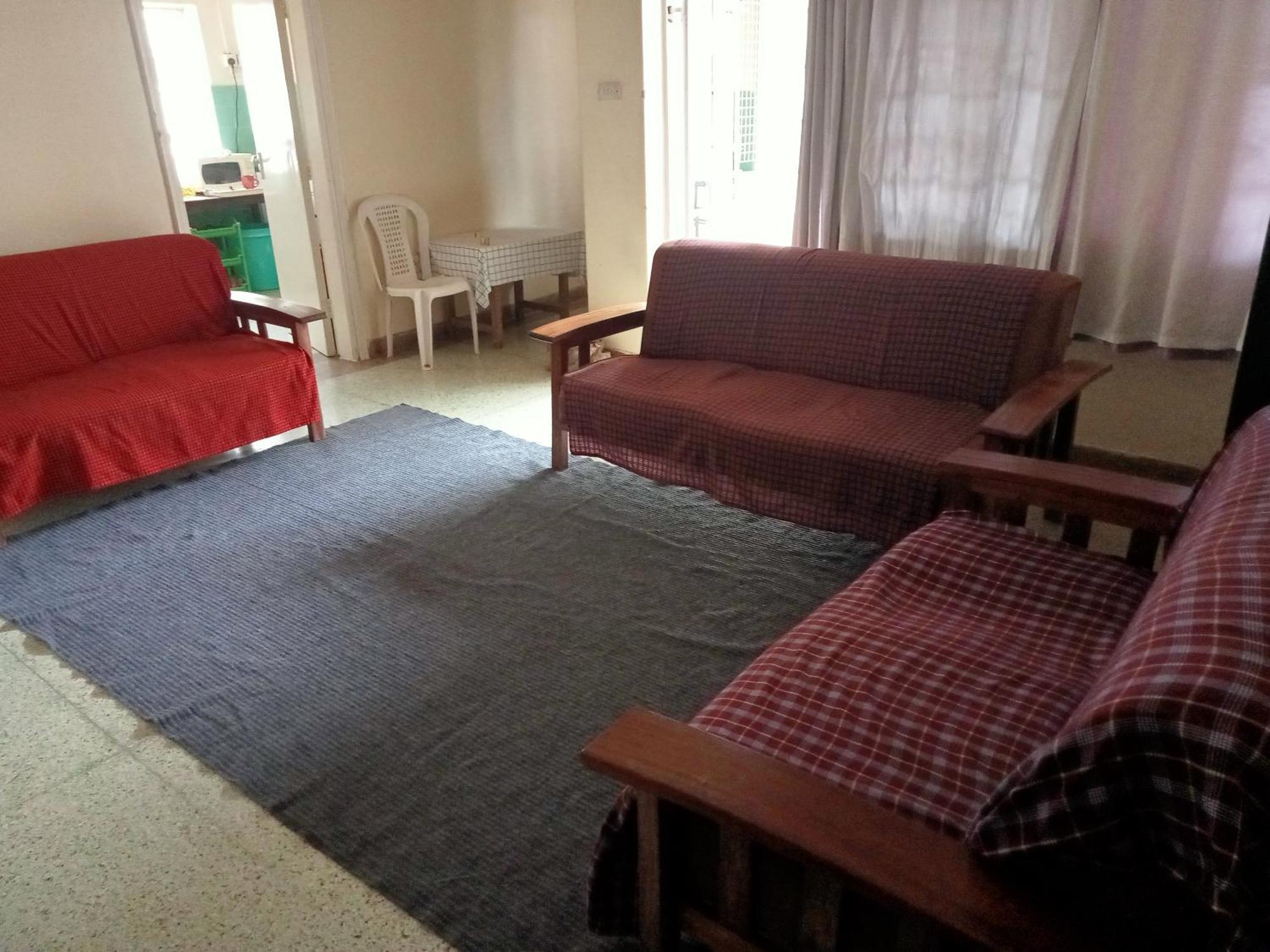 Pinkroses Gardens Hostel 나이로비 외부 사진