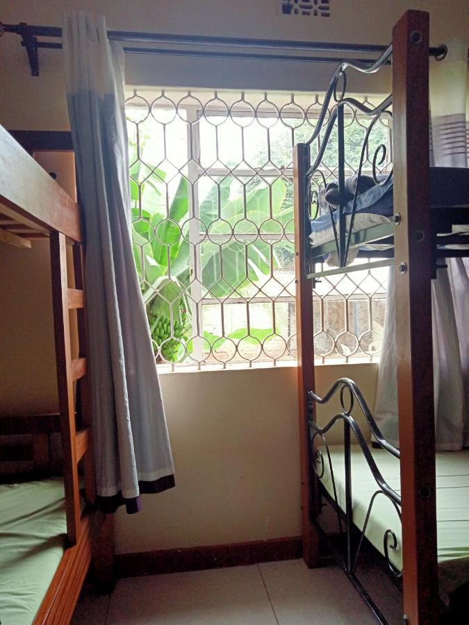 Pinkroses Gardens Hostel 나이로비 외부 사진