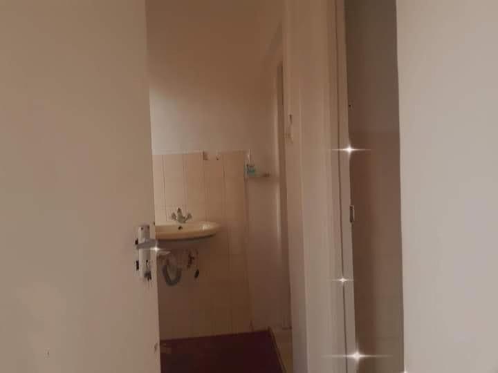 Pinkroses Gardens Hostel 나이로비 외부 사진